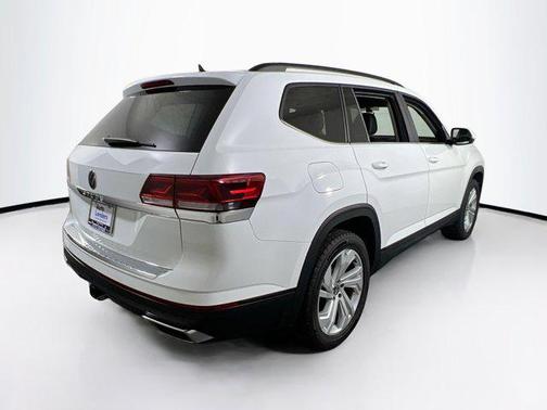 2022 Volkswagen Atlas 3.6L SE w/Technology
