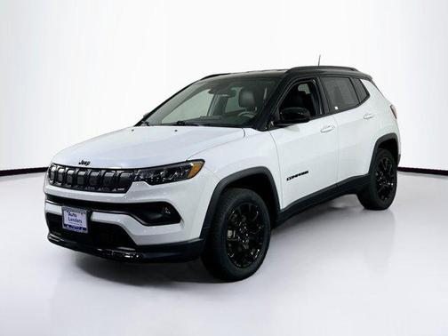 Bright White Clearcoat 2022 Jeep Compass Latitude