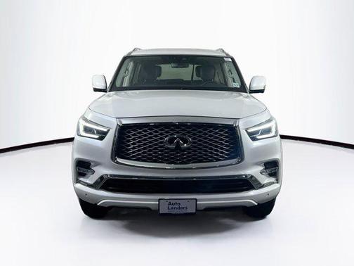 2022 INFINITI QX80 Luxe