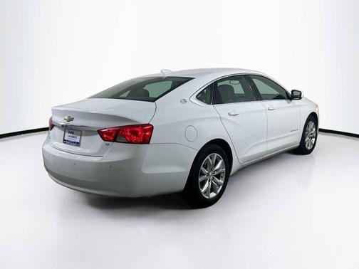 Summit White 2019 Chevrolet Impala 1LT