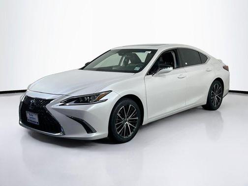 2022 Lexus ES 350 Base