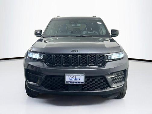 2022 Jeep Grand Cherokee Altitude