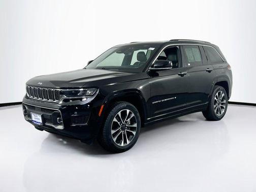2022 Jeep Grand Cherokee Overland