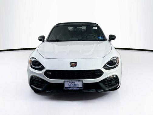 2017 FIAT 124 Spider Base