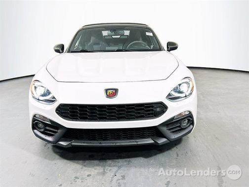2017 FIAT 124 Spider Base
