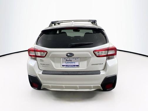 Crystal White Pearl 2019 Subaru Crosstrek 2.0i Premium