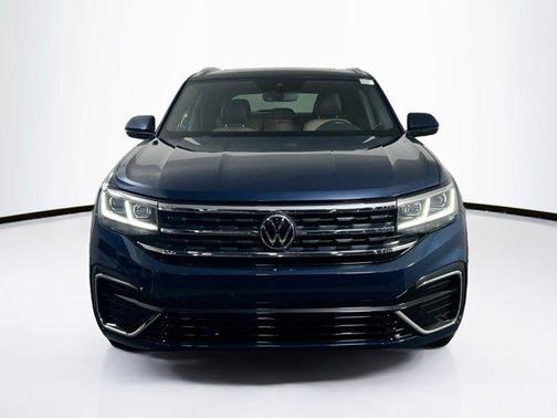 2022 Volkswagen Atlas Cross Sport 3.6L V6 SEL R-Line
