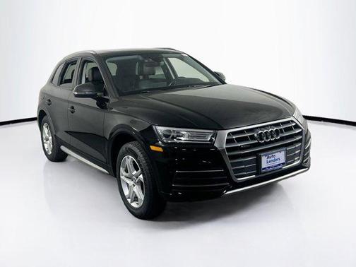Brilliant Black 2018 Audi Q5 2.0T Premium