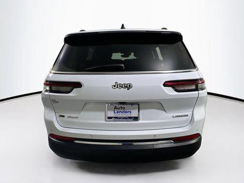 2021 Jeep Grand Cherokee L Laredo