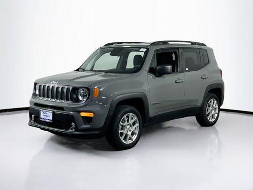 Sting-Gray Clearcoat 2022 Jeep Renegade Latitude