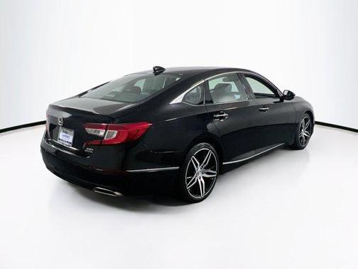 2022 Honda Accord Touring 2.0T