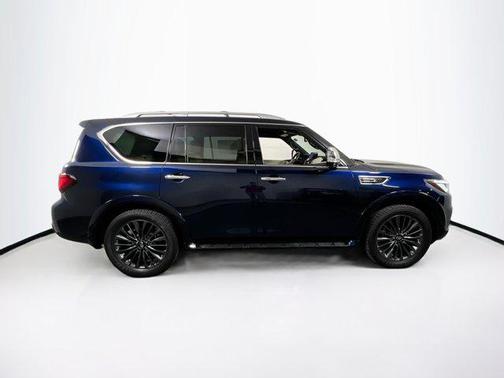 2022 INFINITI QX80 SENSORY AWD