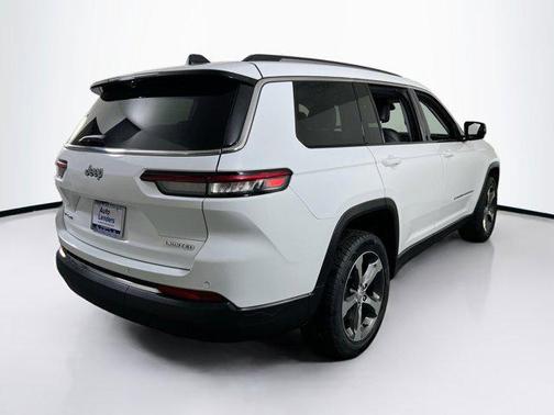 Bright White Clearcoat 2023 Jeep Grand Cherokee L Limited