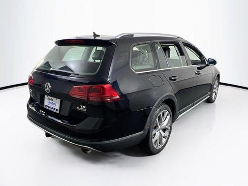 2017 Volkswagen Golf Alltrack TSI SEL