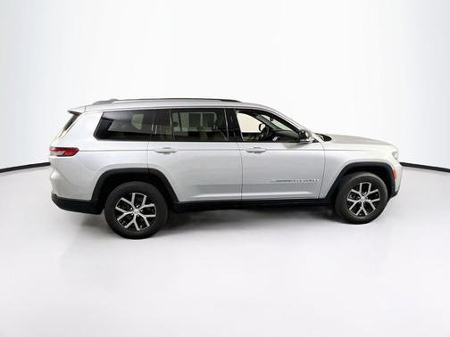 Silver Zynith 2023 Jeep Grand Cherokee L Limited