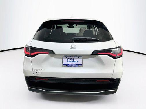 Platinum White Pearl 2023 Honda HR-V EX-L