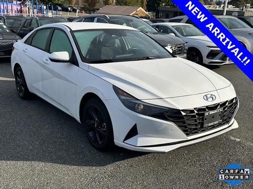 2023 Hyundai ELANTRA HEV Blue