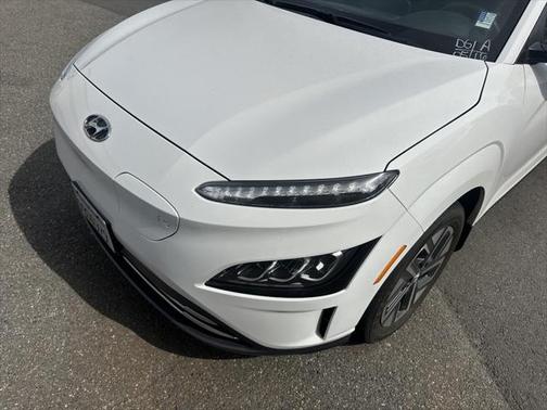 2022 Hyundai KONA EV Limited