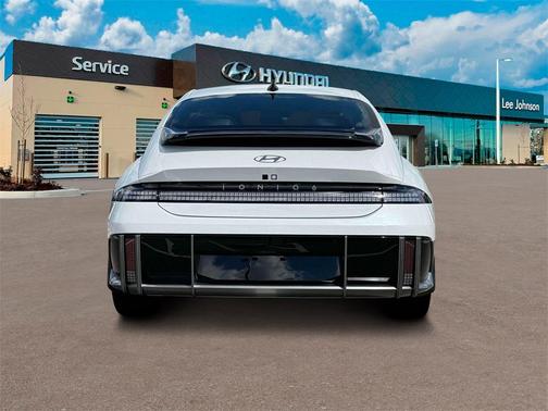 2025 Hyundai IONIQ 6 SE