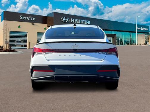 2025 Hyundai ELANTRA Sport