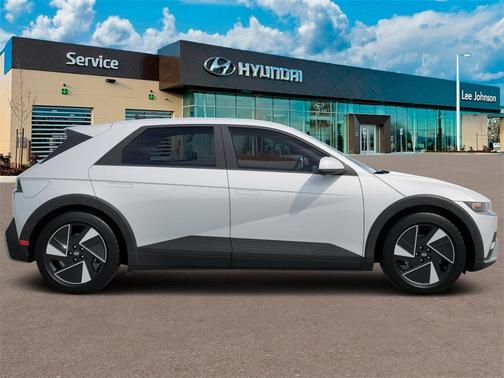 2026 Hyundai IONIQ 5 SE Standard Range