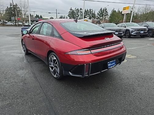 2025 Hyundai IONIQ 6 SEL