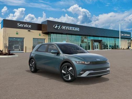 2025 Hyundai IONIQ 5 SE