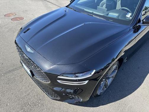 2025 Genesis G70 3.3T AWD Sport Advanced