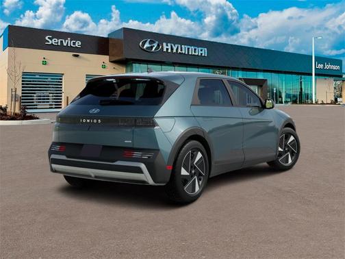 2025 Hyundai IONIQ 5 SE