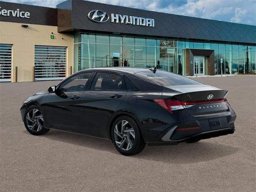 2025 Hyundai ELANTRA Sport