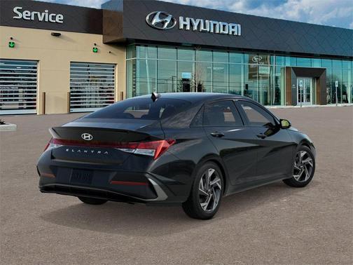 2025 Hyundai ELANTRA Sport