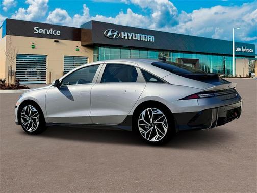 2025 Hyundai IONIQ 6 SEL