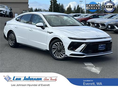 2025 Hyundai SONATA Hybrid SE