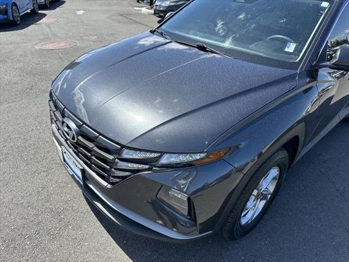 2022 Hyundai TUCSON SE