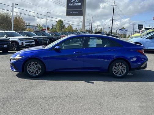 2024 Hyundai ELANTRA HEV Blue