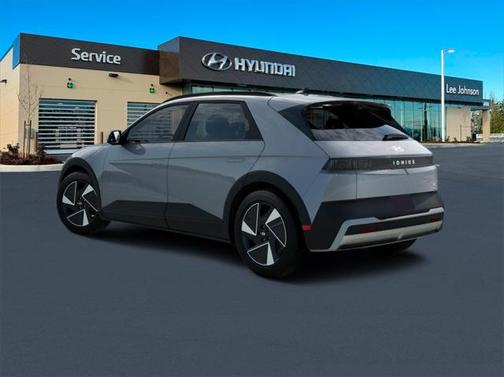 2025 Hyundai IONIQ 5 SEL