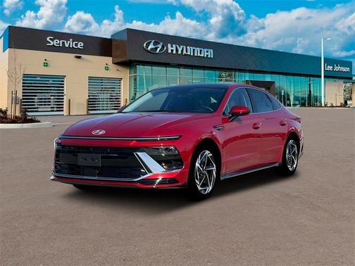 2025 Hyundai SONATA SEL