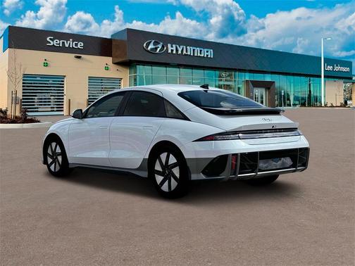 2025 Hyundai IONIQ 6 SE