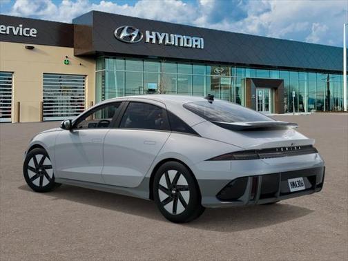 2025 Hyundai IONIQ 6 SE