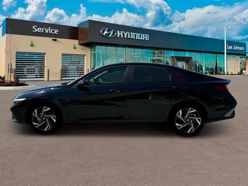 2025 Hyundai ELANTRA Sport