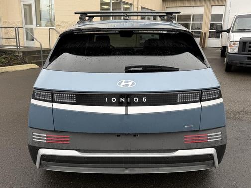 2025 Hyundai IONIQ 5 SEL