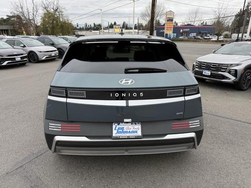 2025 Hyundai IONIQ 5 SE