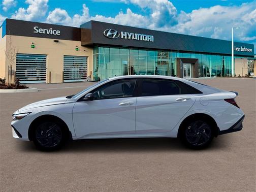 2026 Hyundai ELANTRA Sport