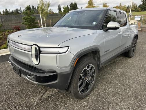 2025 Rivian R1T Adventure