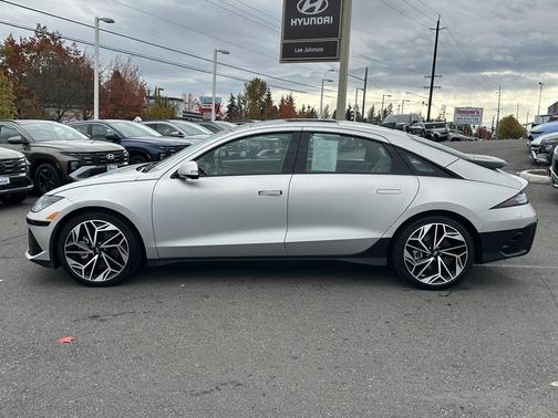 2025 Hyundai IONIQ 6 Limited