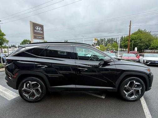 Phantom Black 2022 Hyundai TUCSON Hybrid Limited