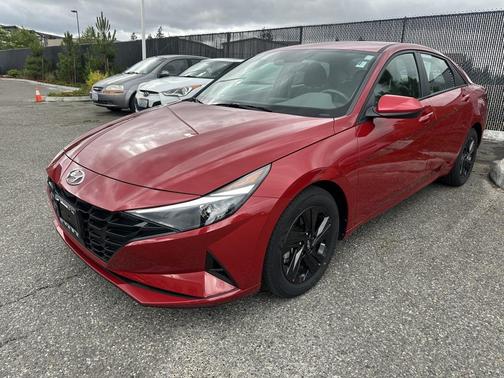 2021 Hyundai ELANTRA SEL