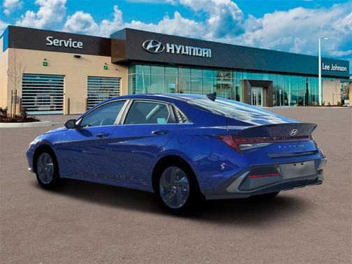 2026 Hyundai ELANTRA Sport