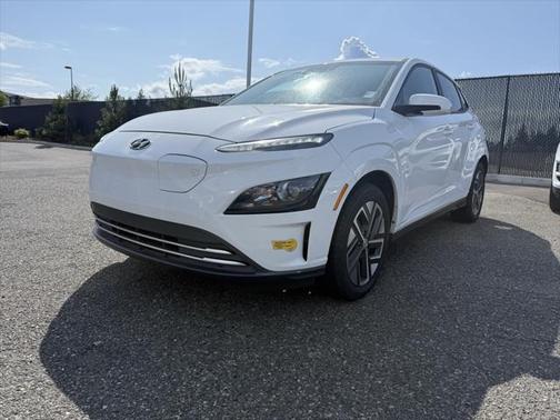 2022 Hyundai KONA EV SEL