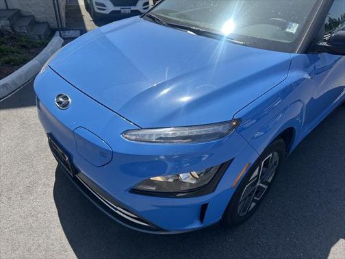 2022 Hyundai KONA EV SEL